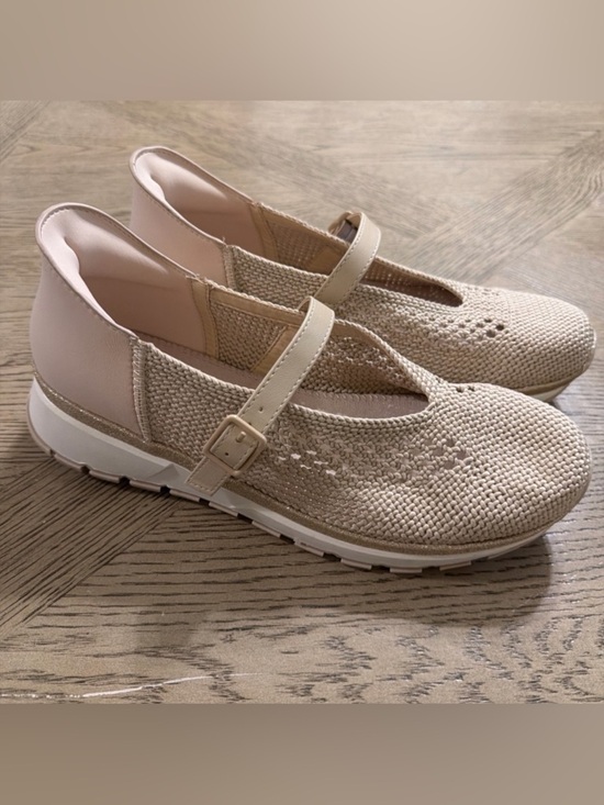 Kenneth Cole Shoes - Kenneth Cole Reaction Sz 9 NWT Women's Kuerq EZ Mary Jane Sneaker